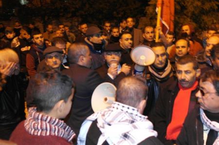 جماهير محافظة طوباس تشيع الشهيد الصالحي في مخيم الفارعة